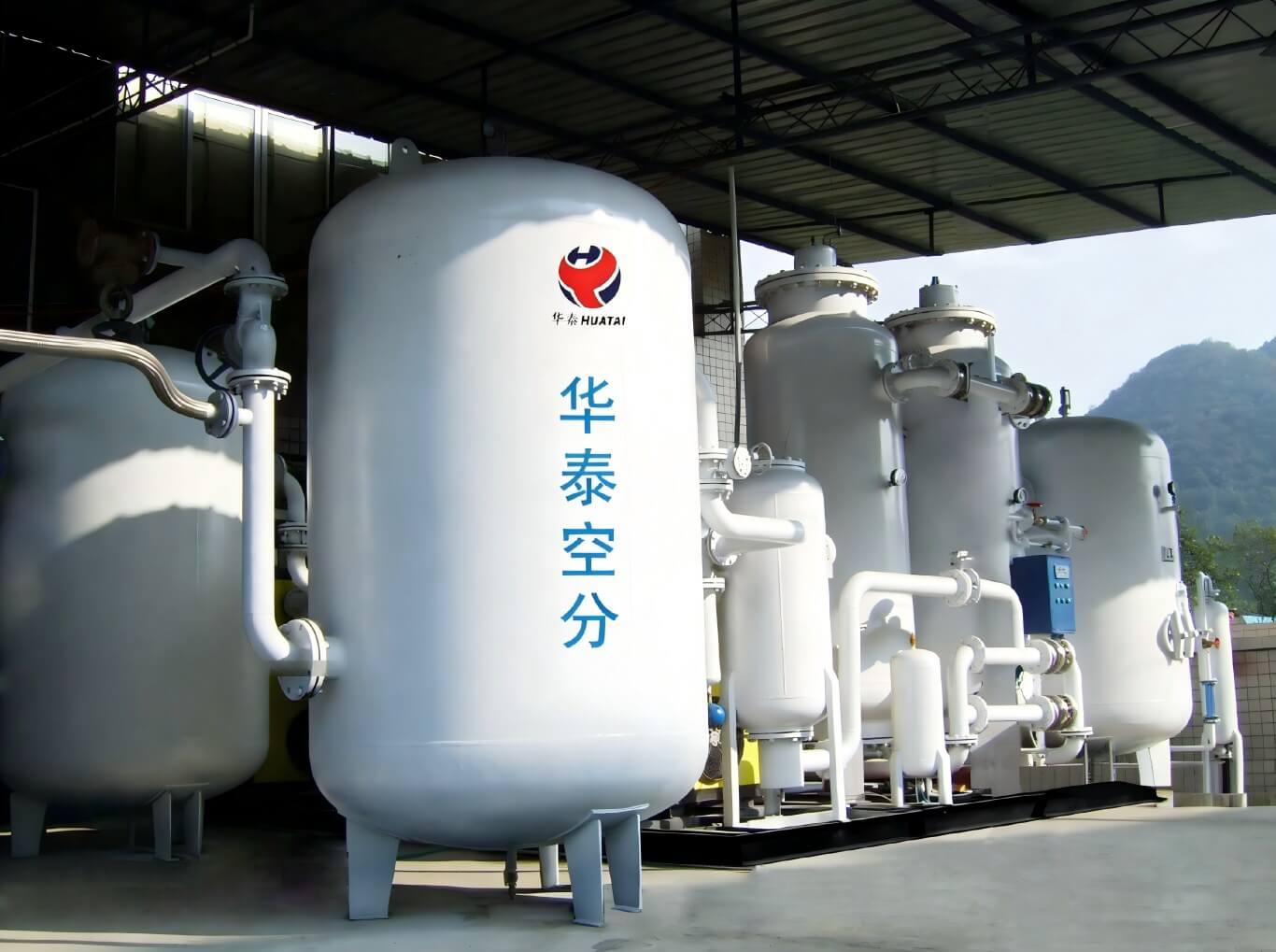Industrial oxygen generation system