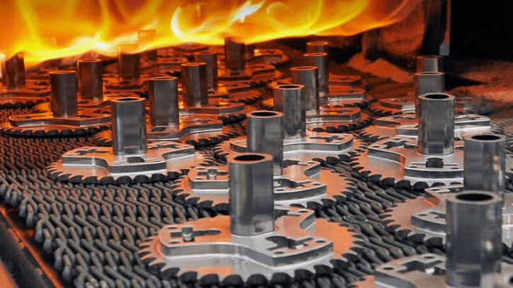 Powder metallurgy sintering furnace under nitrogen atmosphere